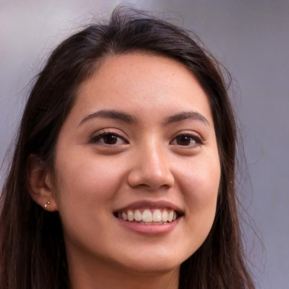 Portrait of Indira Clockwise, financial planning educator