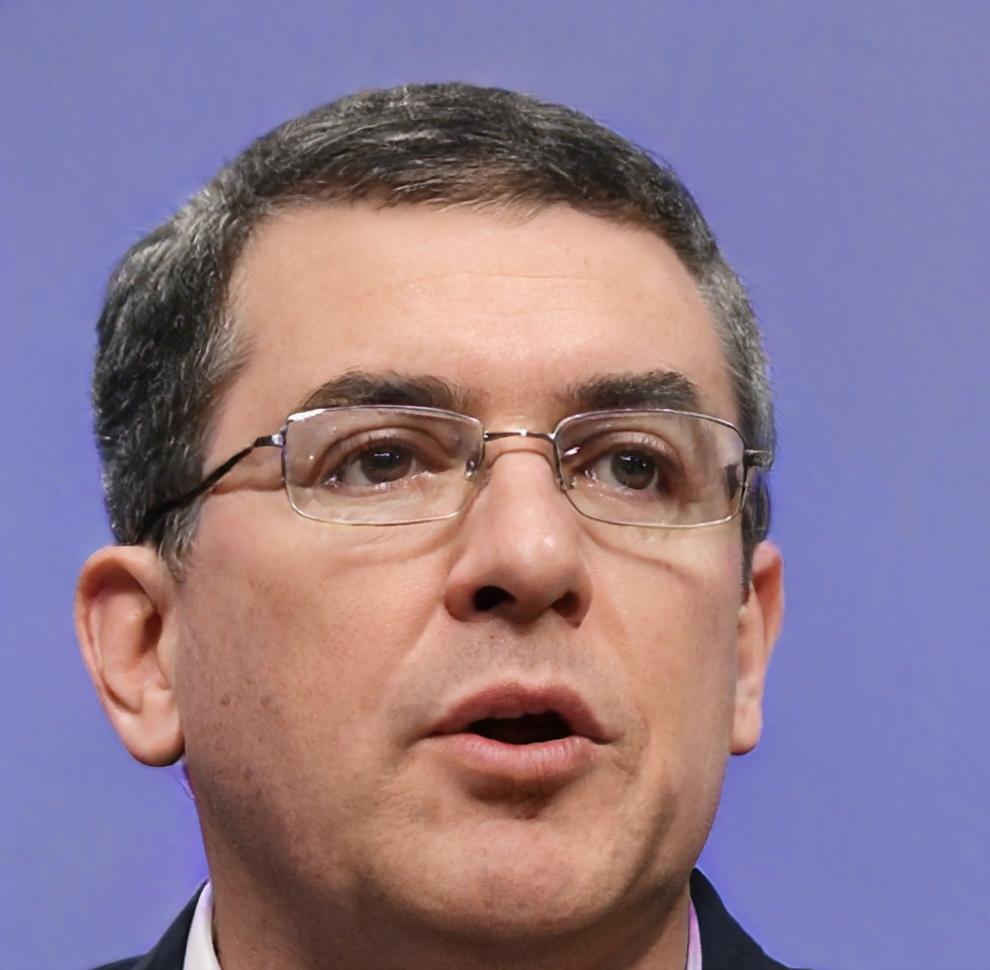 Portrait of Magnus Trueworth, budget coaching expert